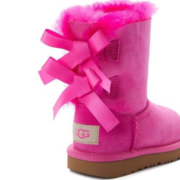 UGG T Bailey Bow Boots In Rock Rose - Picture 4 of 5